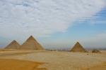 Pyramidy v Gíze