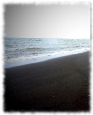 Černá pláž v Safaze