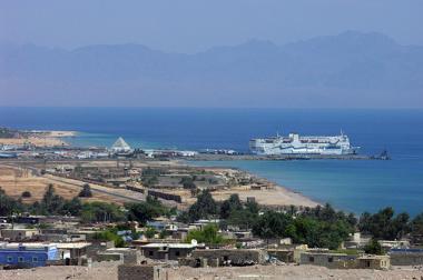Nuweiba na pobřeží s přístavem
