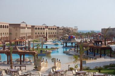 Hotel Sunrise Mamlouk v Hurghadě - venkovní bazény